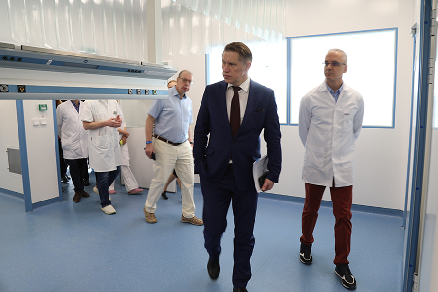 Визит министра