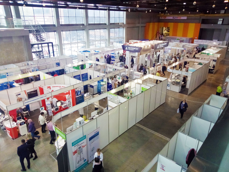 В гостях у соседей