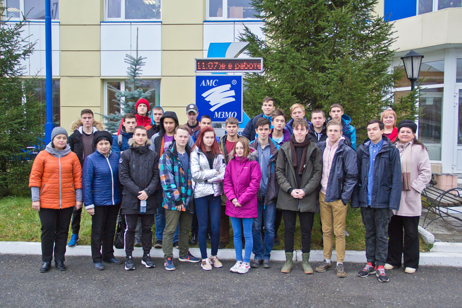 Смена растет